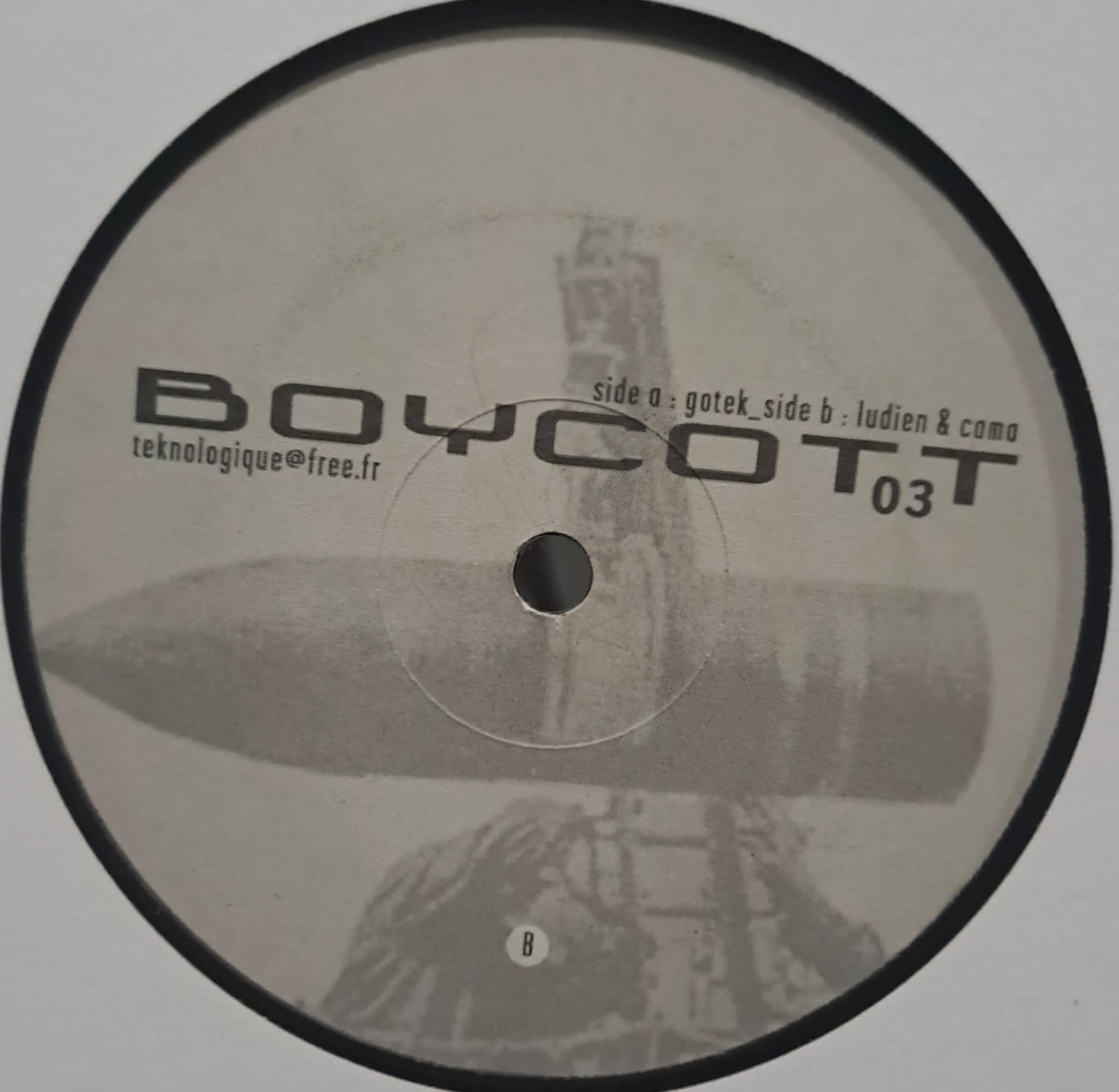 Boycott 003 - vinyle freetekno