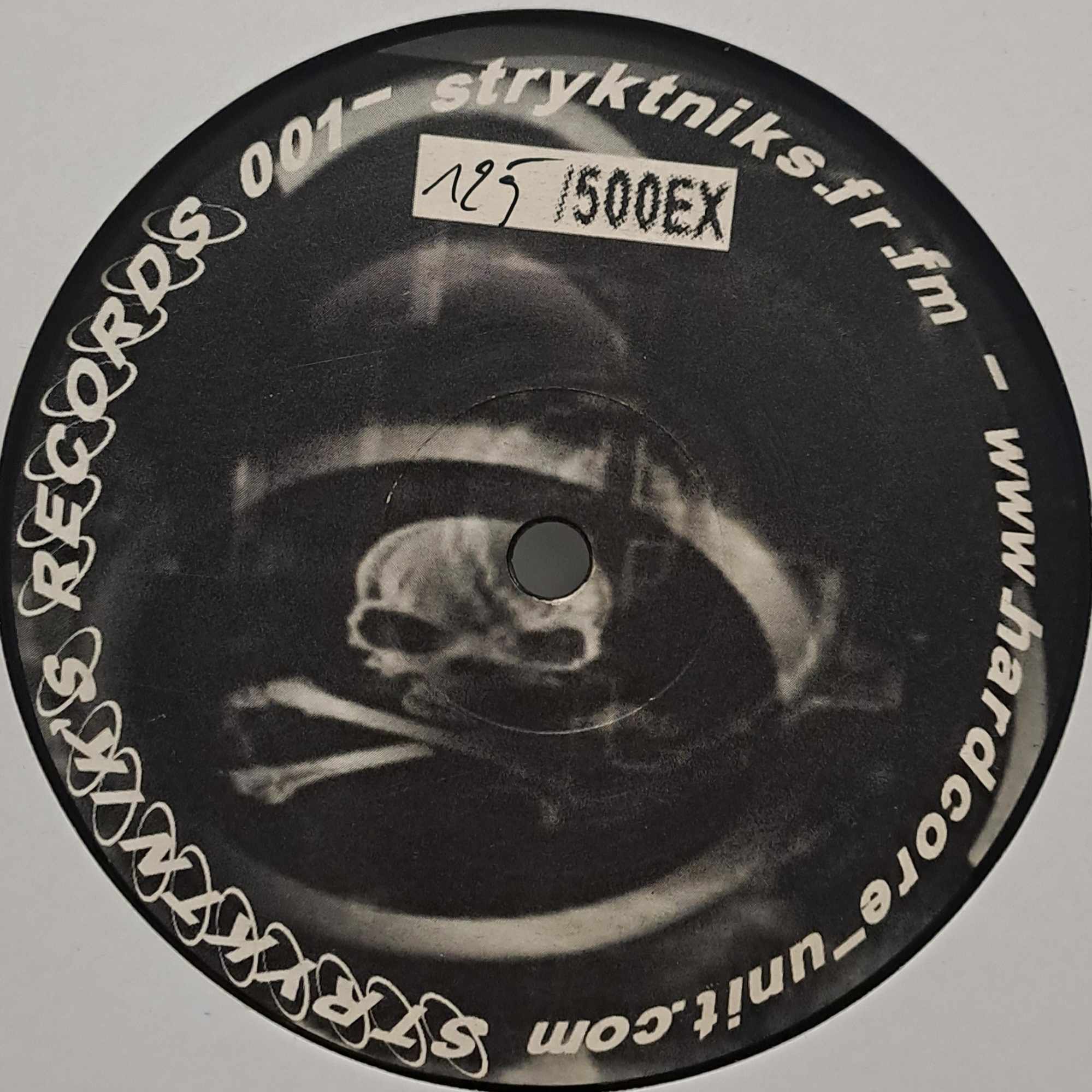 Stryktniks Records 001 (Édition limitée, numérotée) - vinyle hardcore