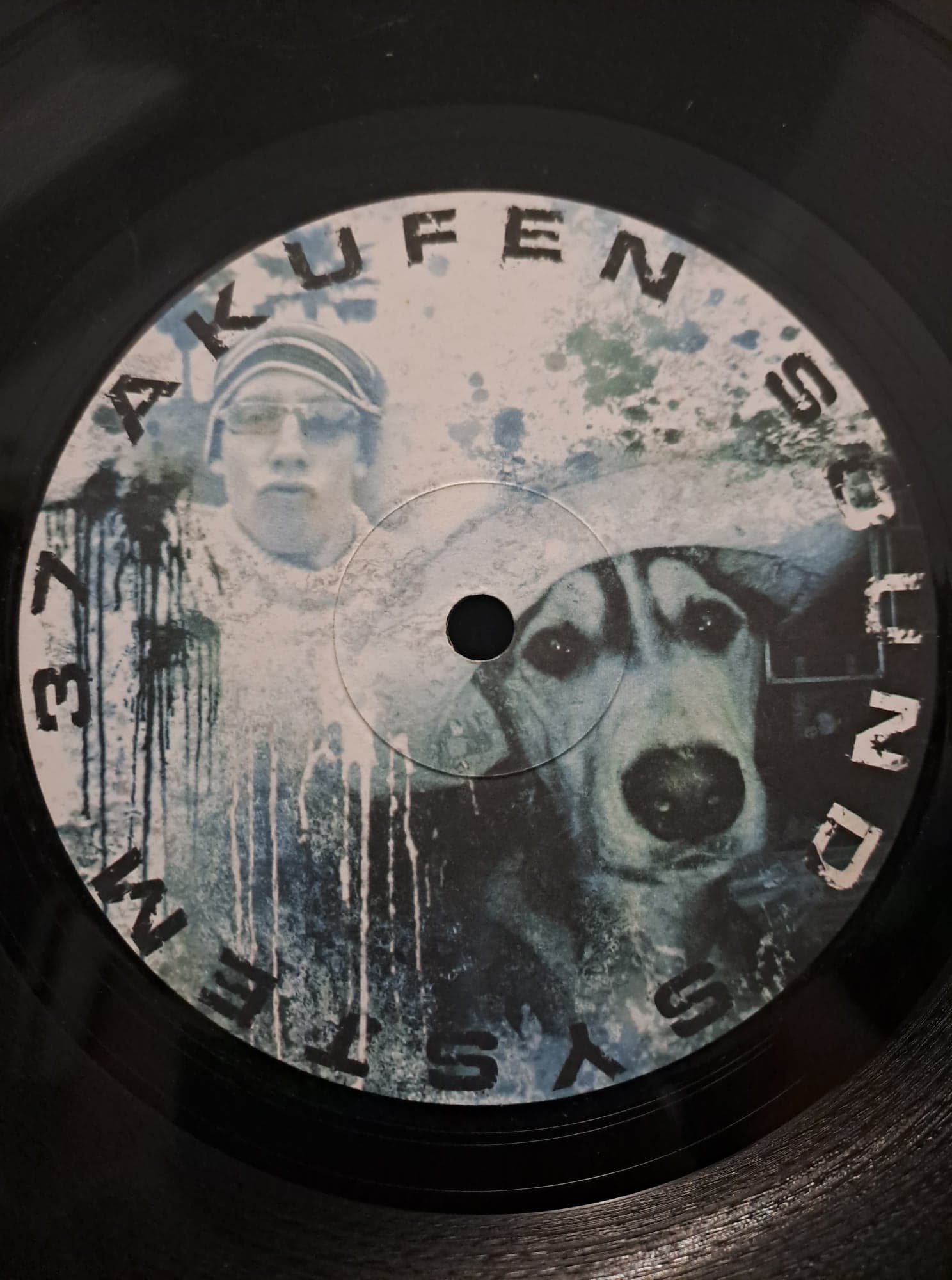 Akufen 01 - vinyle freetekno