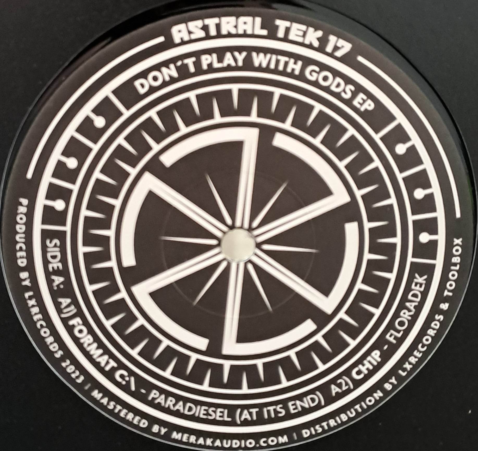 Astral Tek 17 (dernières copies en stock) - vinyle acid