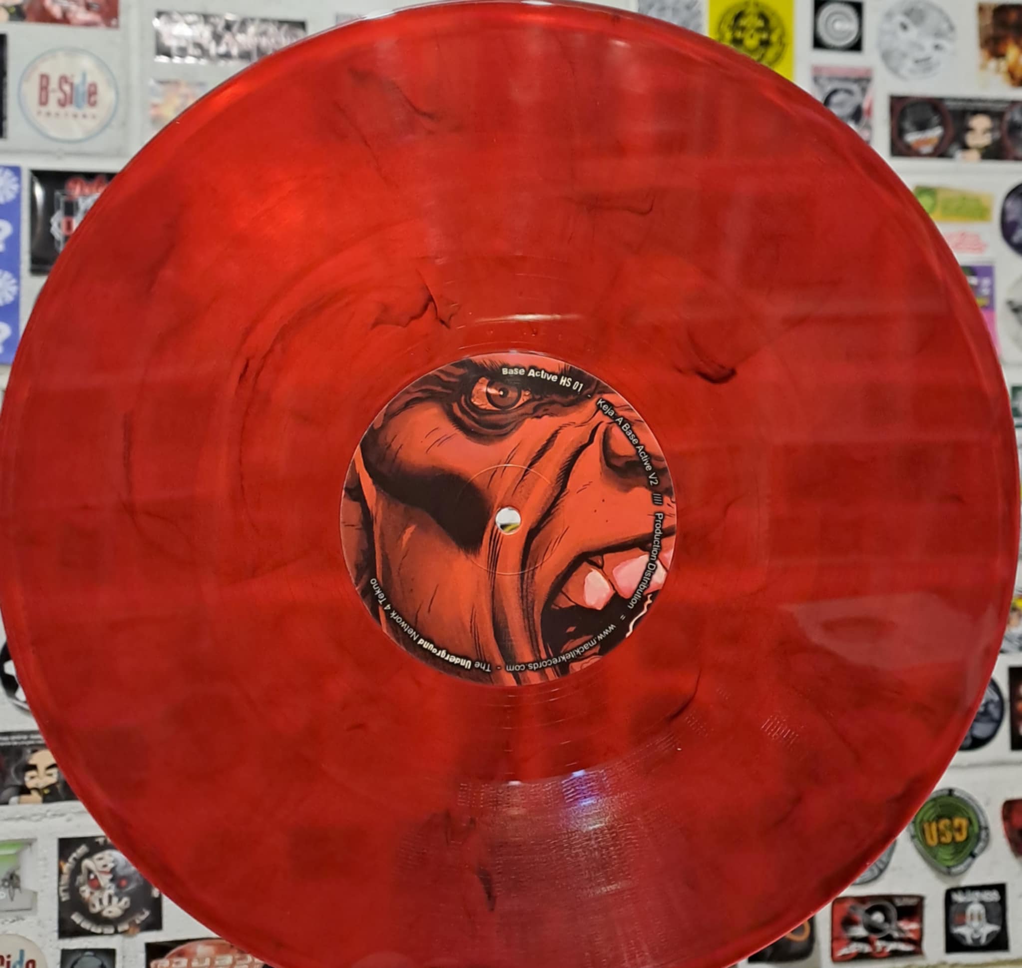 Base Active HS 01 (Red Marbred LTD) - vinyle tribe