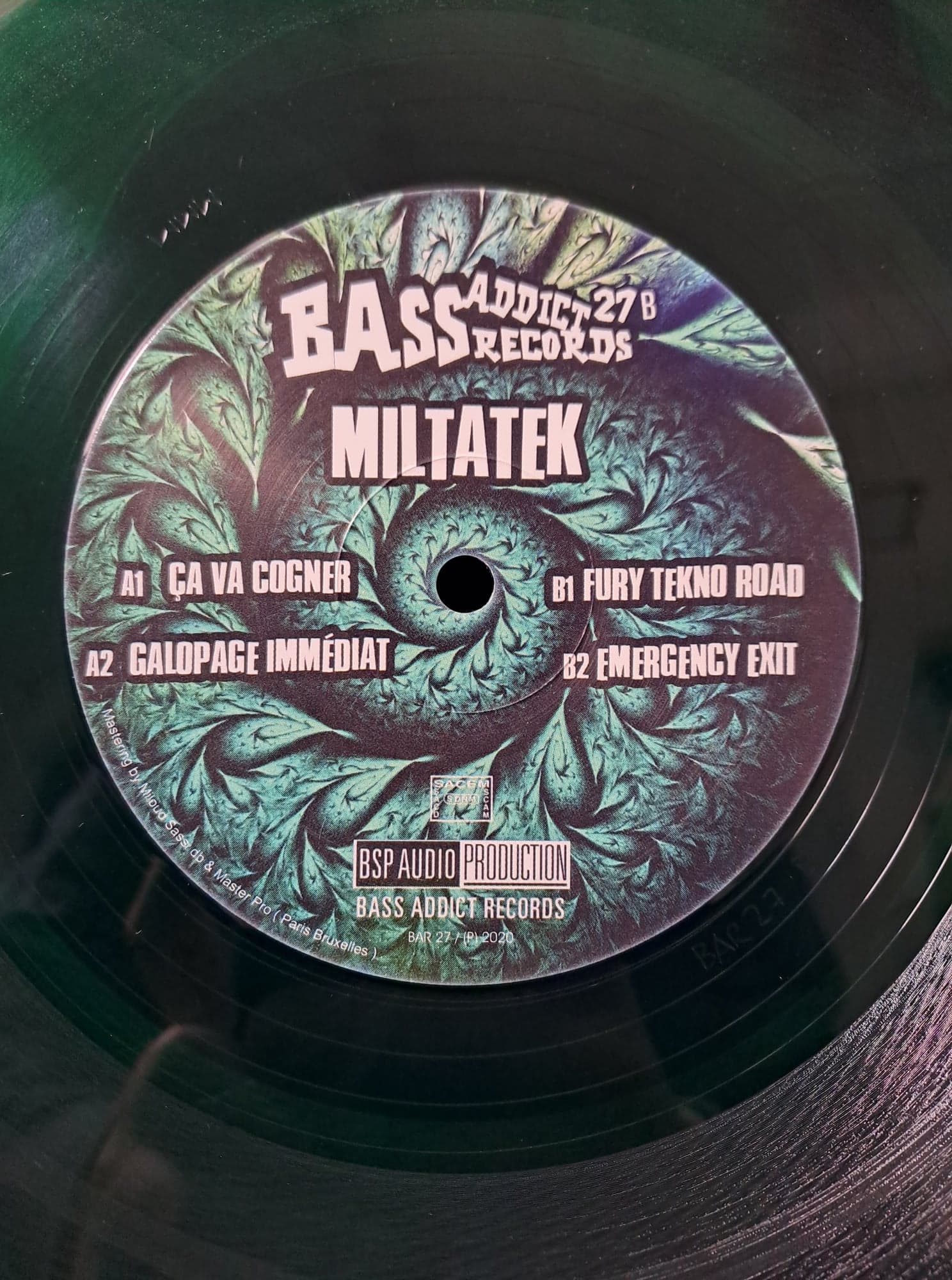 Bass Addict 27 (Vert transparent) - vinyle freetekno