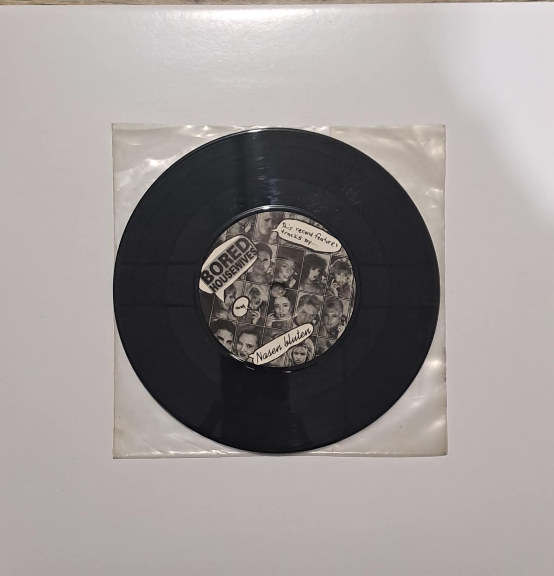 dEAdGirL 701 - vinyle Breakbeat
