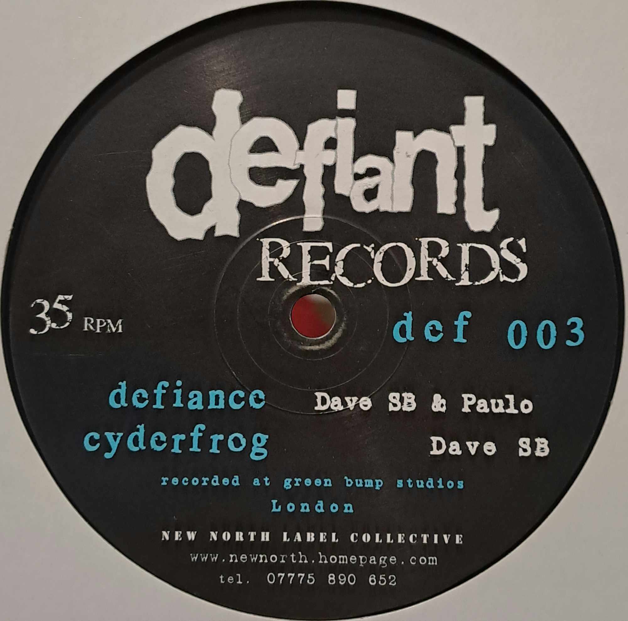 Defiant 003 - vinyle acid