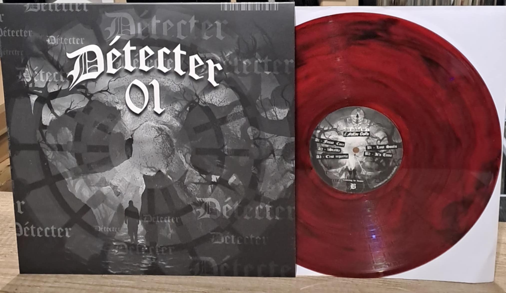 Détecter 01 (rouge marbré) - vinyle hardcore