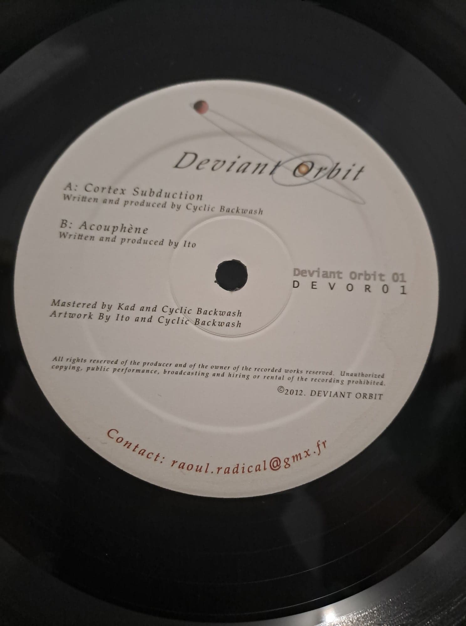 Deviant Orbit 01 - vinyle freetekno
