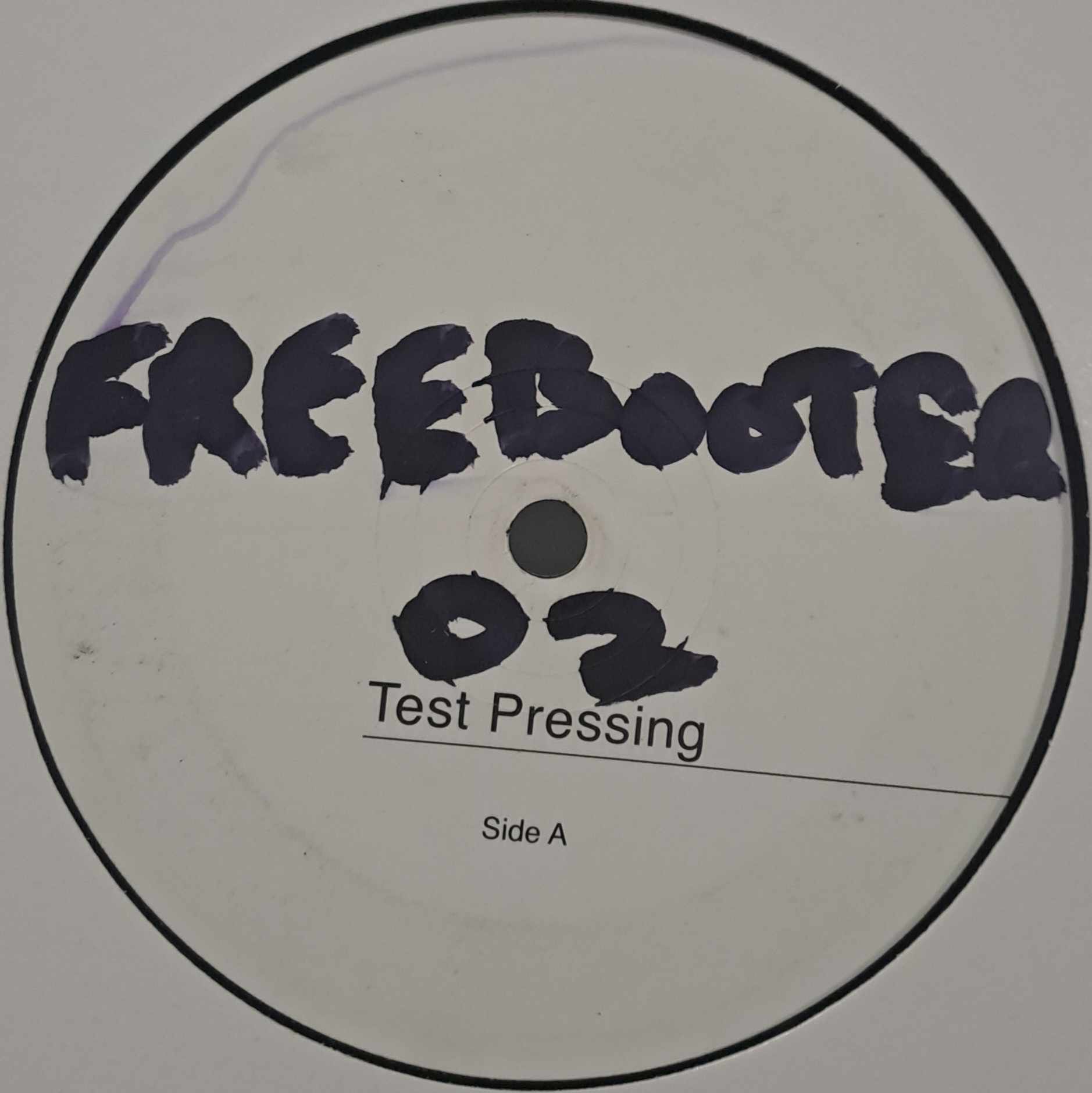 Freebooter 02 (test press) - vinyle freetekno