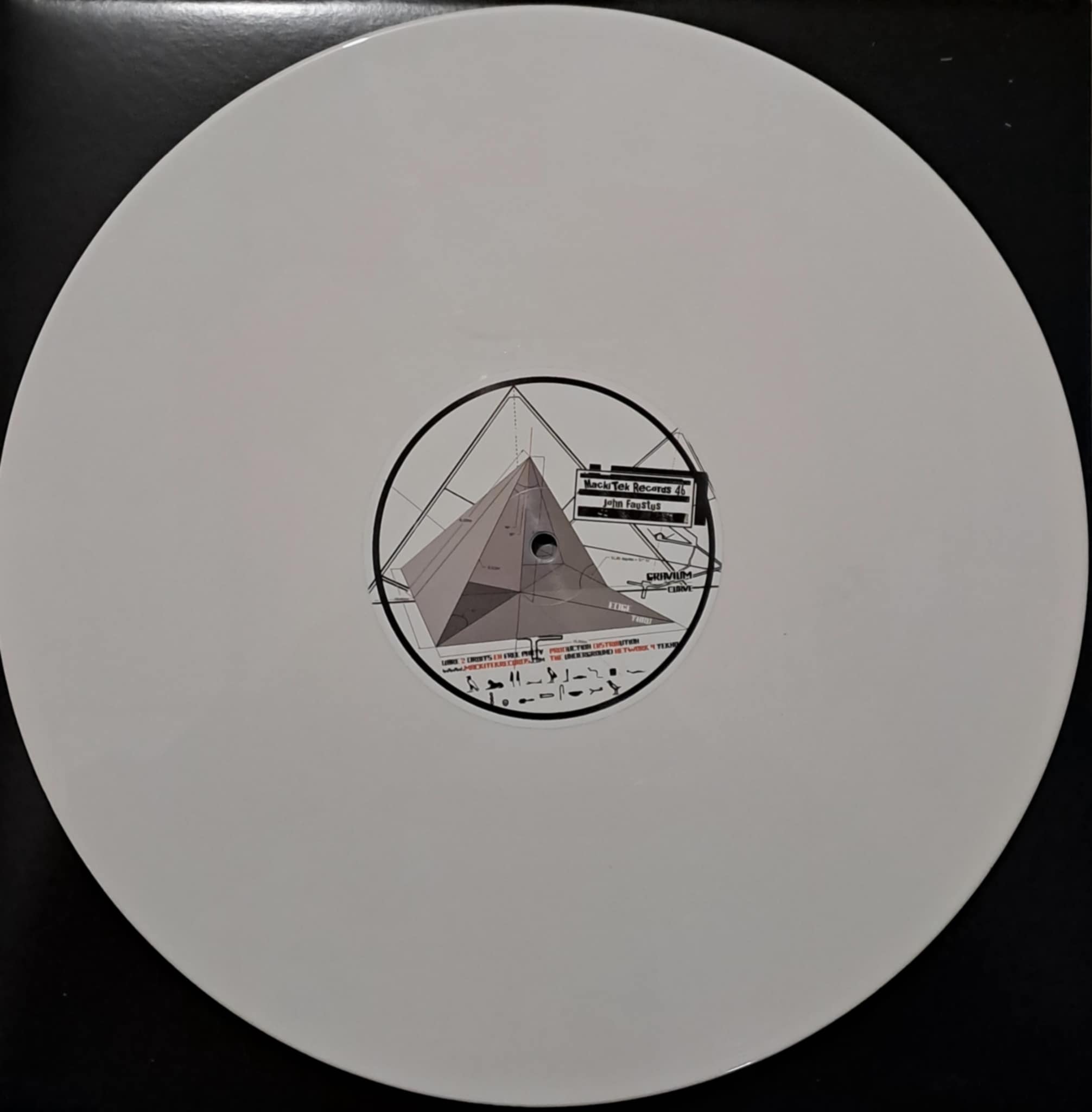 Mackitek 46 (White) - vinyle freetekno