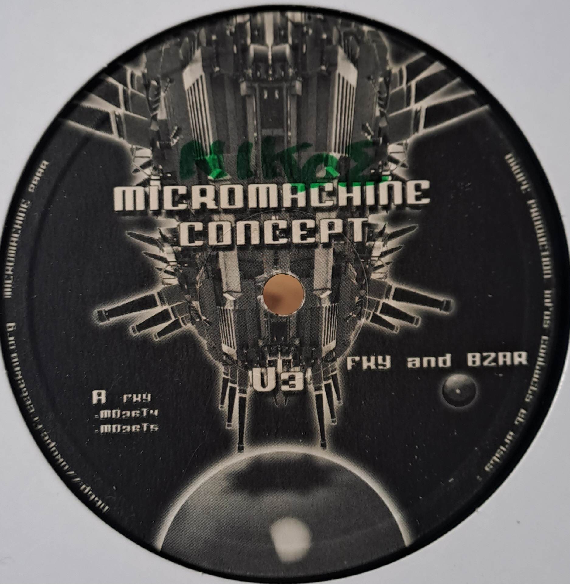 Micromachine 03 - vinyle freetekno