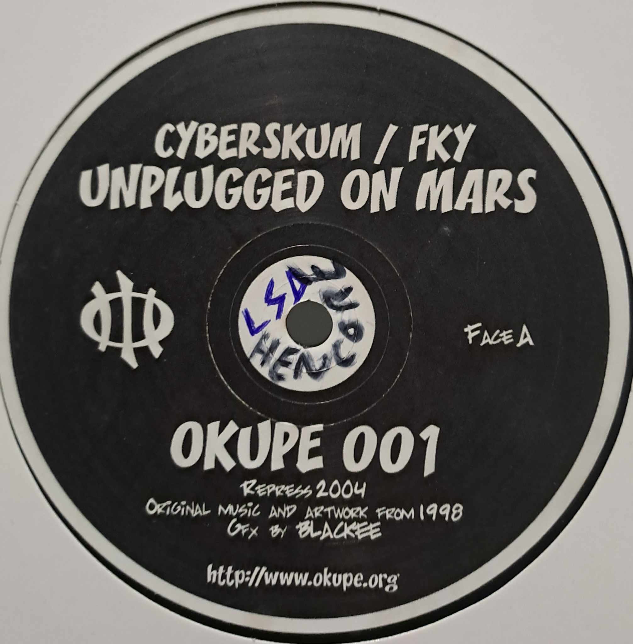 Okupe 01 - vinyle freetekno