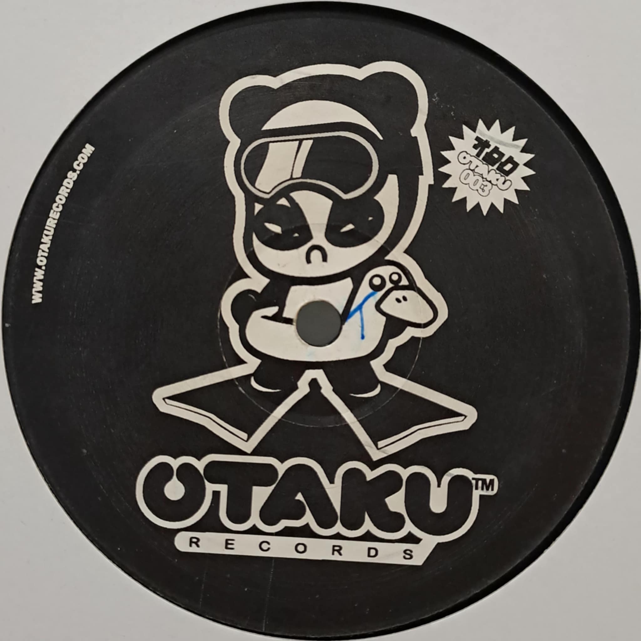 Otaku 003 - vinyle doomcore