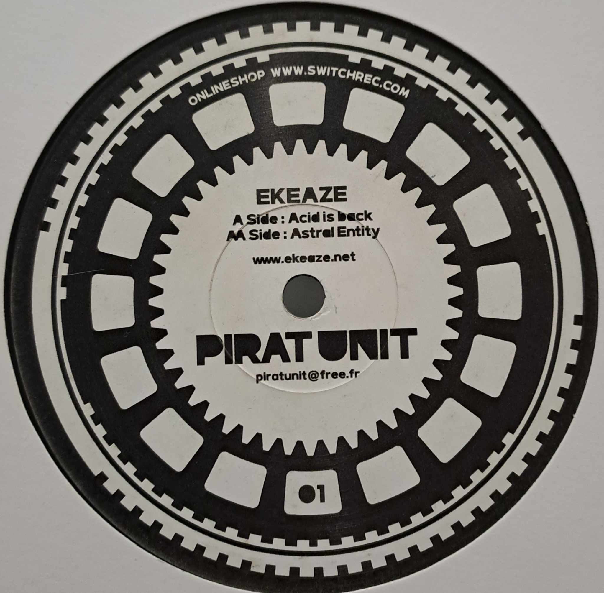 Pirat Unit 01 - vinyle acid