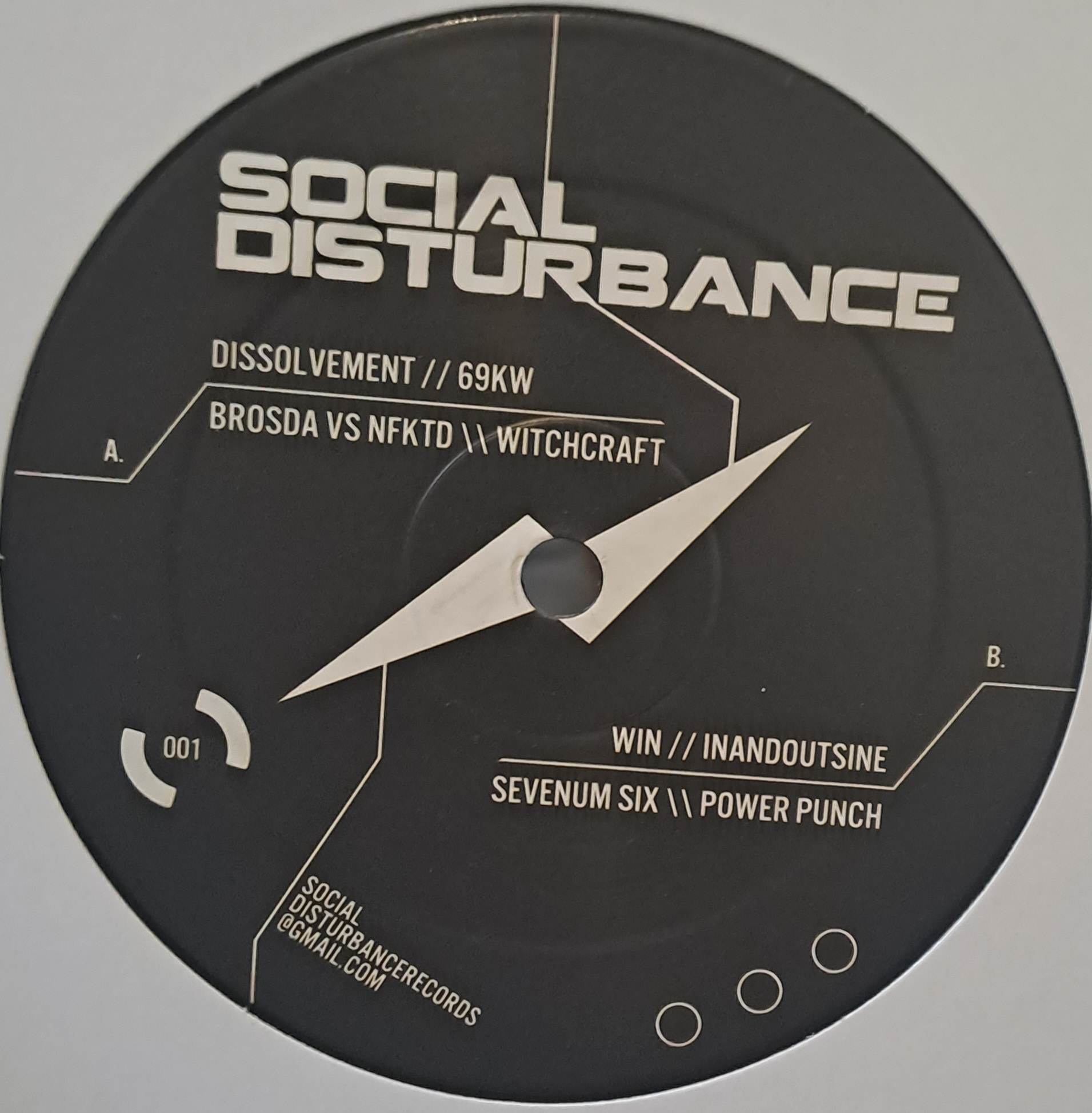 Social Disturbance 01 - vinyle acid