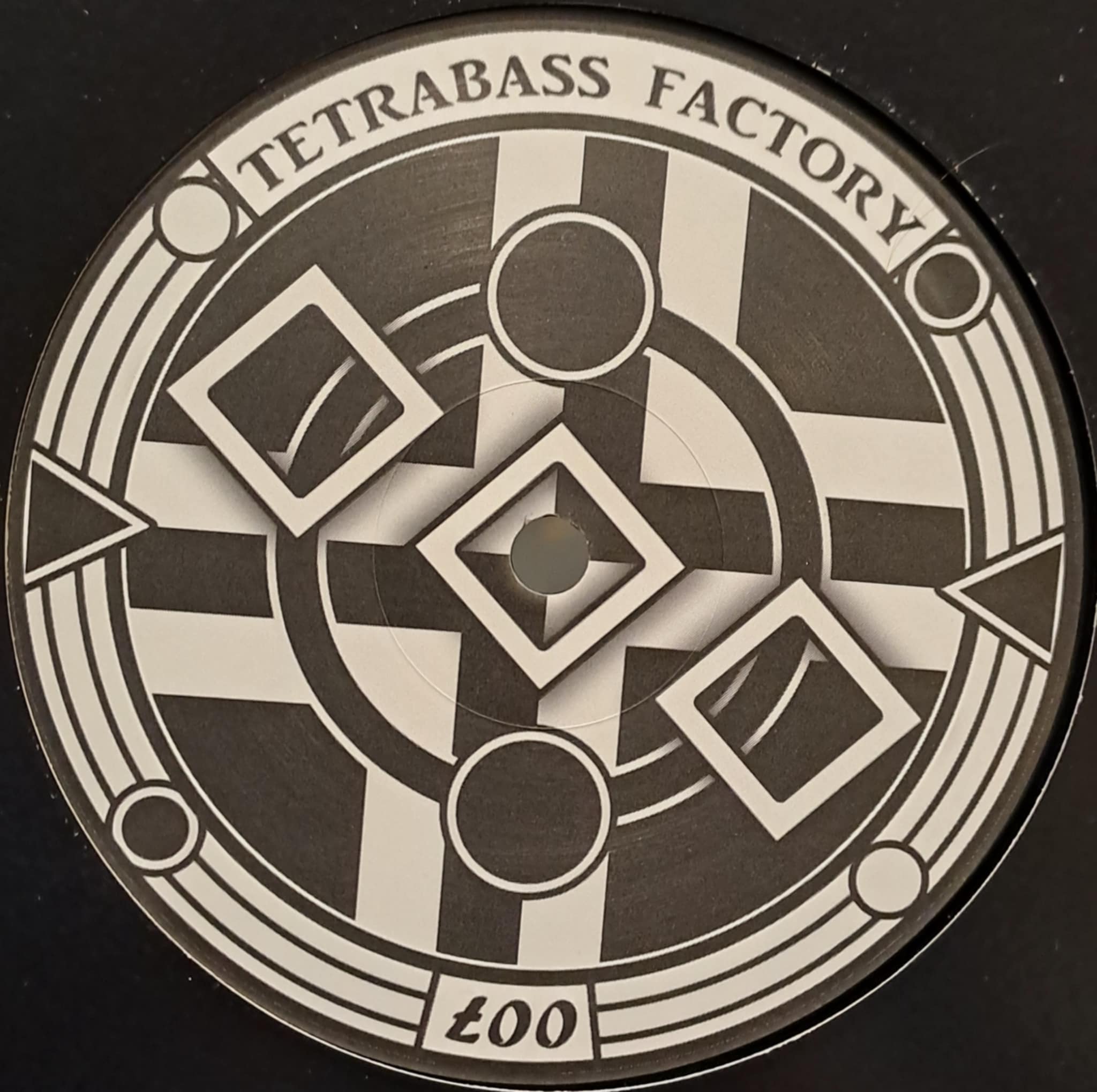 TetraBass Factory 07 (dernières copies en stock) - vinyle freetekno