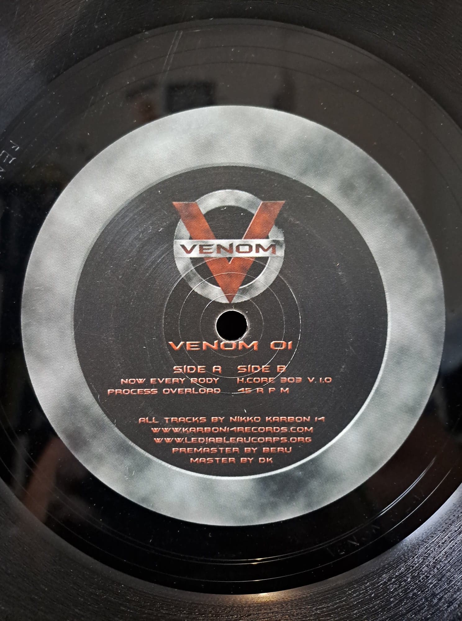 Venom 01 - vinyle acid