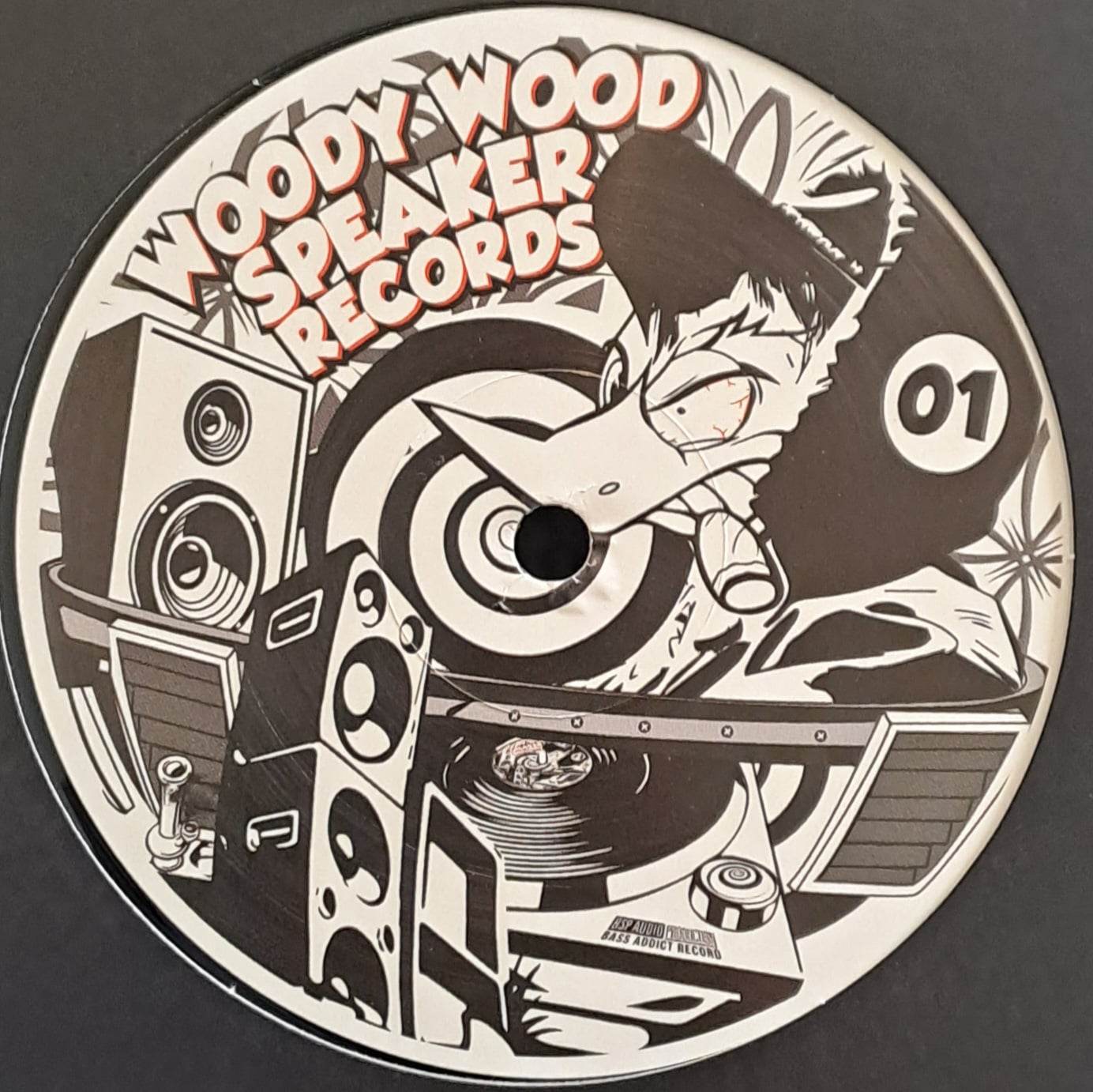 Woody Wood Speaker Records 01 (dernières copies en stock) - vinyle freetekno